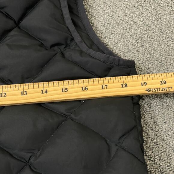 J. CREW Puffer Vest Womens Small S Black Quilted Down Filled Full Zip Pockets - Picture 8 of 9